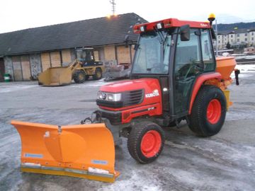 Traktor Kubota ST35